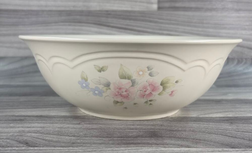 Pfaltzgraff Tea Rose Large Vegetable Serving Bowl 9.5 Inch Stoneware Vintage USA